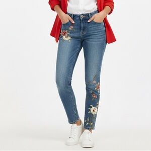 82# Floral Embroidered Petite Skinny Jeans